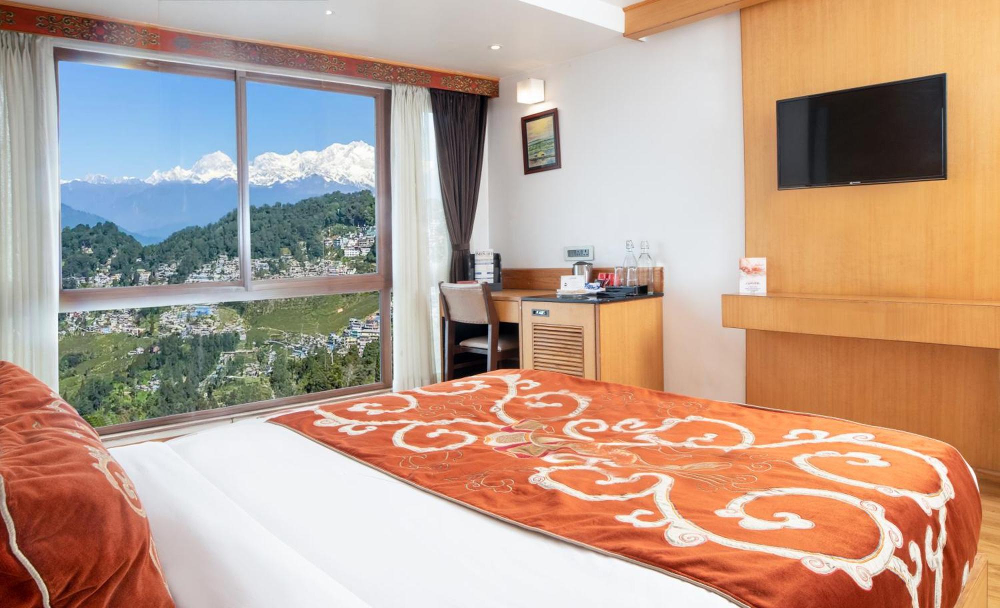 Summit Swiss Heritage Resort & Spa Darjeeling  Exterior photo